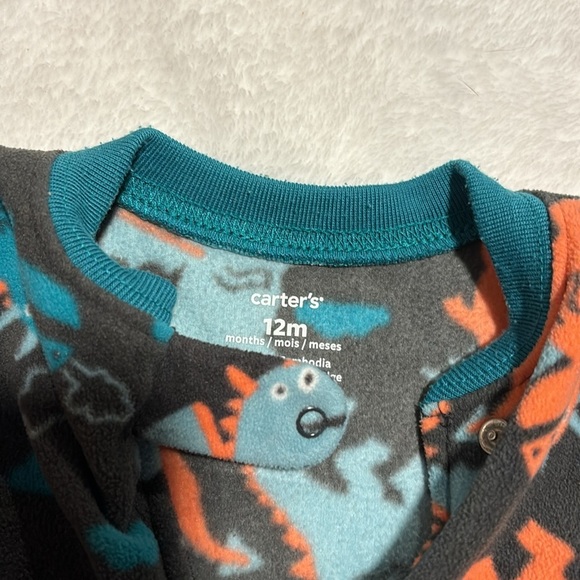 12 months warm footie pajamas carters with dinosaurs! Very warm and cozy - Picture 3 of 4